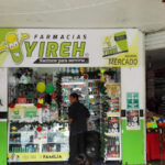 Farmacias Yireh – Interior Mercado Palenque, Chiapas, México